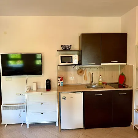 Life Home2host * Bansko