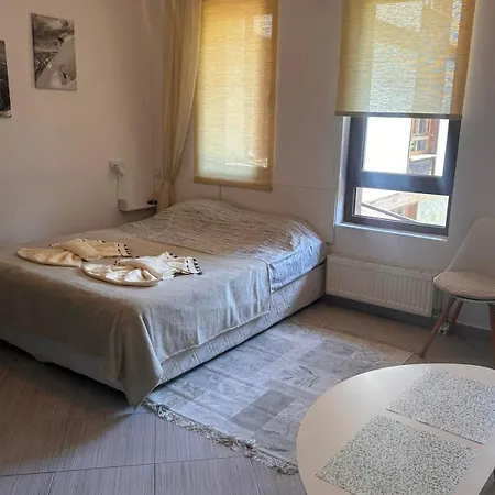 Life Home2host Bansko